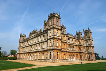Downton Abbey and Village Tour from London