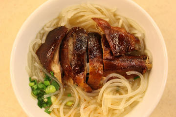 Hong Kong Food Tour: Tai Po Market