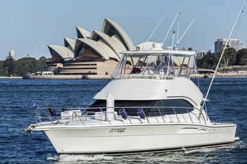 Sydney Harbour Private with Lunch Cruise with Unlimited Drinks