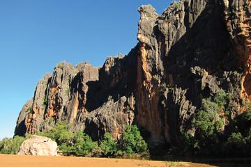 Windjana Gorge and Tunnel Creek 4WD Tour from Broome