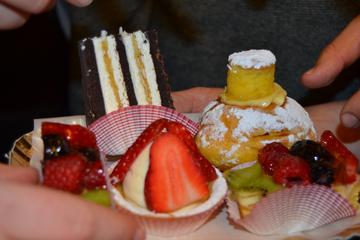 Small Group Sweet Taste of Venice with Dessert Samples and Coffee