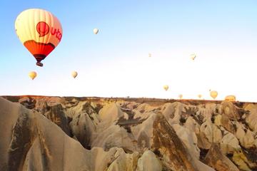 Sunset Cappadocia Tour Including Wine Tasting and Valley Hike