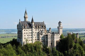 Private Tour: Neuschwanstein, Linderhof and Oberammergau from Munich