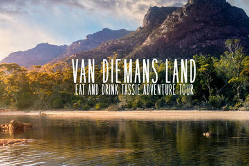 Van Dieman's Land: Epic East Coast Tasmania Gourmet Tour from Hobart