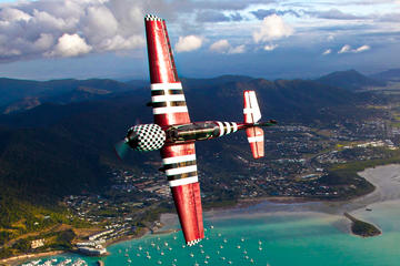 Mental Aerobatic Mission In A Soviet Warbird Over The Whitsundays!