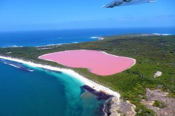 Lake Hillier-Middle Island Scenic Flight from Esperance