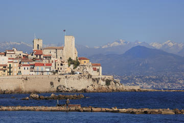 Sightseeing tour of Saint-Paul-Antibes-Cannes and 1-hour Nice Segway tour