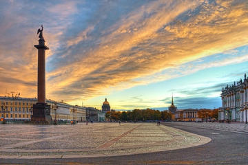 Comfortable 2-day Private Shore Excursion in St Petersburg with Free Time