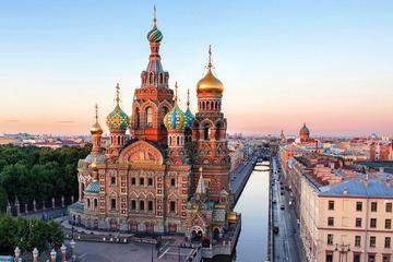 Private 2-Day Shore Excursion in St Petersburg: Visa-free Tour with Canal Cruise