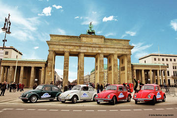 Berlin Discovery Tour in an Oldtimer Volkswagen Beetle