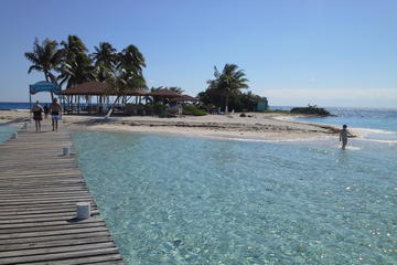 Goff's Caye Island Beach Break And Snorkeling