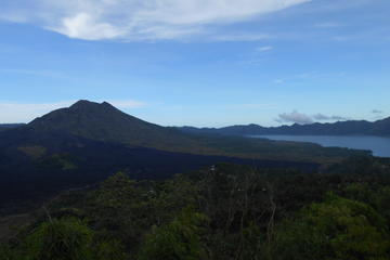 Batur Volcano Sunrise Trekking Natural Hot Spring Tour