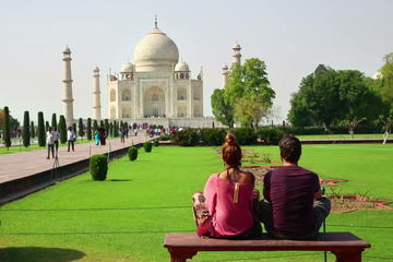 Agra Tour : Taj Mahal Same Day Private Tour
