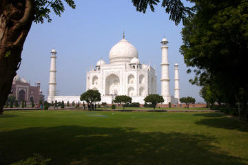 Taj Mahal Tour With The Story of Mumtaj Mahal
