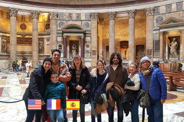 Rome Walking Tour Including the Pantheon and Trevi Fountain