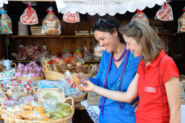Small Group Markets and Flavours of Krakow with an Authentic Polish Lunch