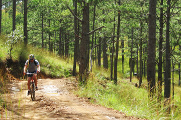 DALAT HIKING AND BIKING COMBINED GROUP TOUR