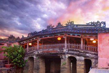 Private Tour: Ancient Hoi An by Cyclo and Bike