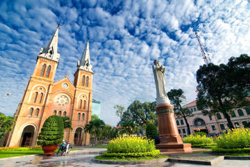 Private Tour: Ho Chi Minh City Sightseeing Tour and Cu Chi Tunnels