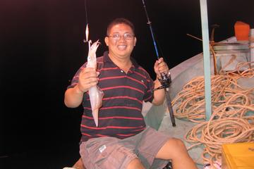 SUNSET BBQ AND NIGHT SQUID FISHING IN PHU QUOC ISLAND