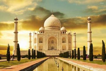 Agra:Private Tour with Taj Mahal from Delhi