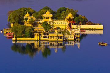 Golden Triangle Tour With Udaipur