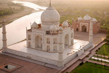 Same Day Taj Mahal Tour from Jaipur by Train