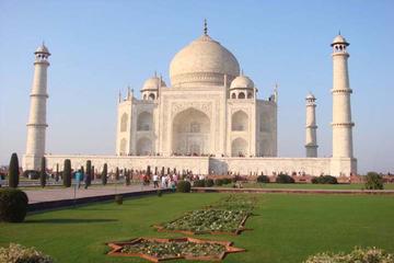 The Mughal Trail with Taj Mahal by Train