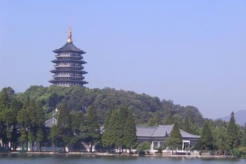 Cultural Hangzhou Day Tour: Leifeng Pagoda, China National Silk Museum, and Qinghefang Cultural Street