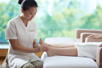 Foot Massage with Hotel Pickup in Shanghai