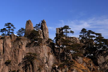 Huangshan Airport (TXN) Arrival Transfer to Huangshan Hotels with Huangshan Mountain Sightseeing