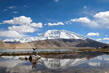 Karakul Lake and Kirgiz Settlements Private Tour from Kashgar