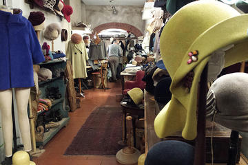 Florence Fashion and Design Boutiques Walking Tour