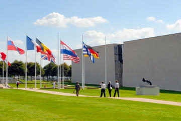 Mémorial de Caen Museum Admission and Guided Tour of D-Day Sites from Caen