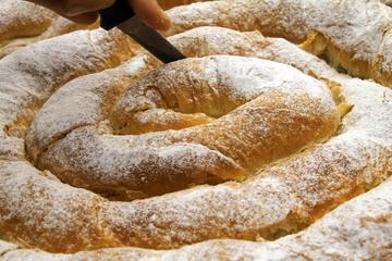 Mallorca-Style Breakfast and Spanish Language Workshop