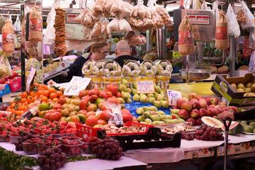 Valencian Food Walking Tour Including Mercado de Colón Visit and Wine Tasting