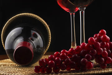 Private Tour: Santorini Wine Tasting Tour Including Greek Meal