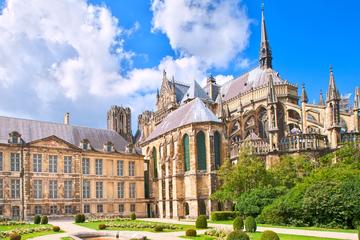 Private Tour: Reims Champagne Cellars from Brussels