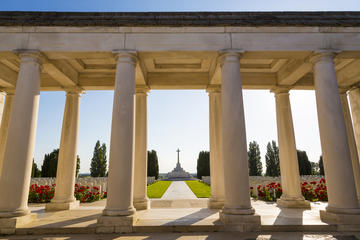 Private Tour: WWI Canadian Battlefields Including Thiepval Memorial, Beamont-Hamel, Vimy Ridge and Last Post Ceremony in Ypres from Brussels