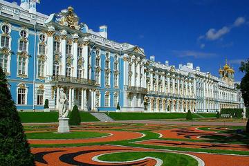 St Petersburg Small-Group 2-Day Visa-Free Tour