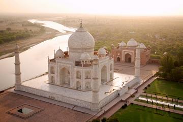 Private Day Trip to Taj Mahal & Agra from Delhi by Car