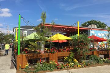 New Orleans Funky Freret Street Foodie and Cocktail Tour