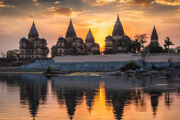 A Tour of Orchha