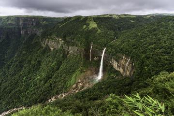 Both Beauty and Grace: An Exploration of Shillong