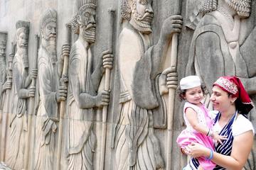 Cities and Religious Diversity: Touring Faiths in Mumbai