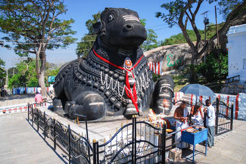 Wanderlust: A Full Day Tour of Mysore and Its Neighbouring Towns