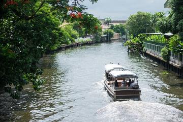 1-Hour Boat Charter Bangkok Noi Canal