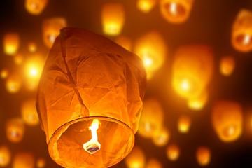 Discover Waterfall And Sky Lantern Experience In Taiwan (3 people or less)