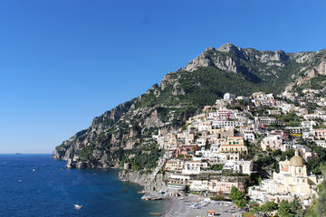 Private shore excursions Pompeii and Amalfi Coast from Naples