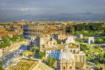 The Colosseum's best sightseeing tour and the main squares in Rome
